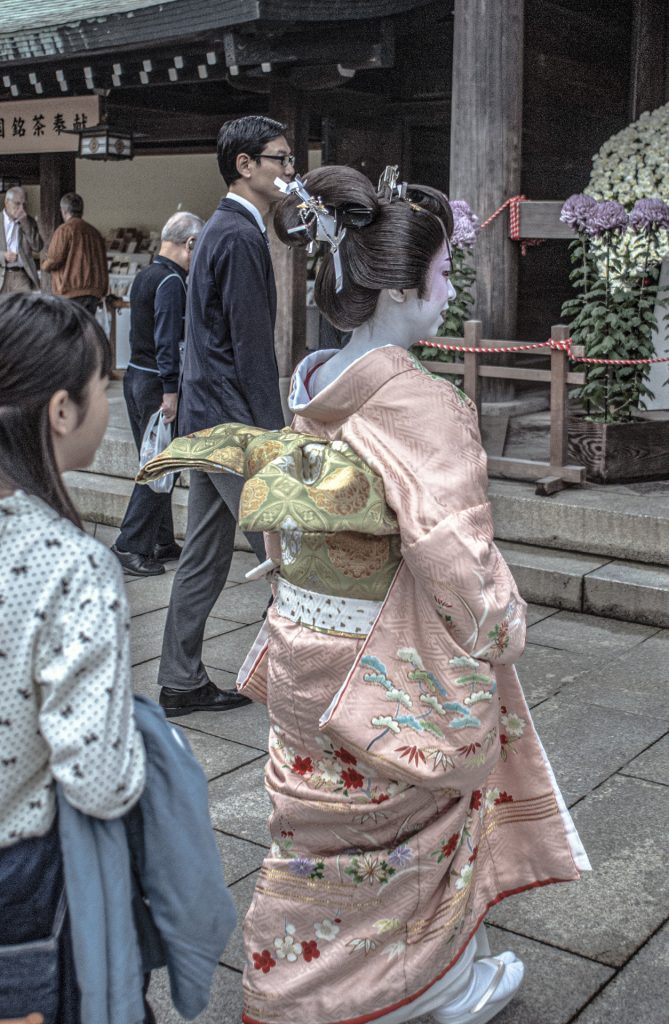 Geisha, kimono